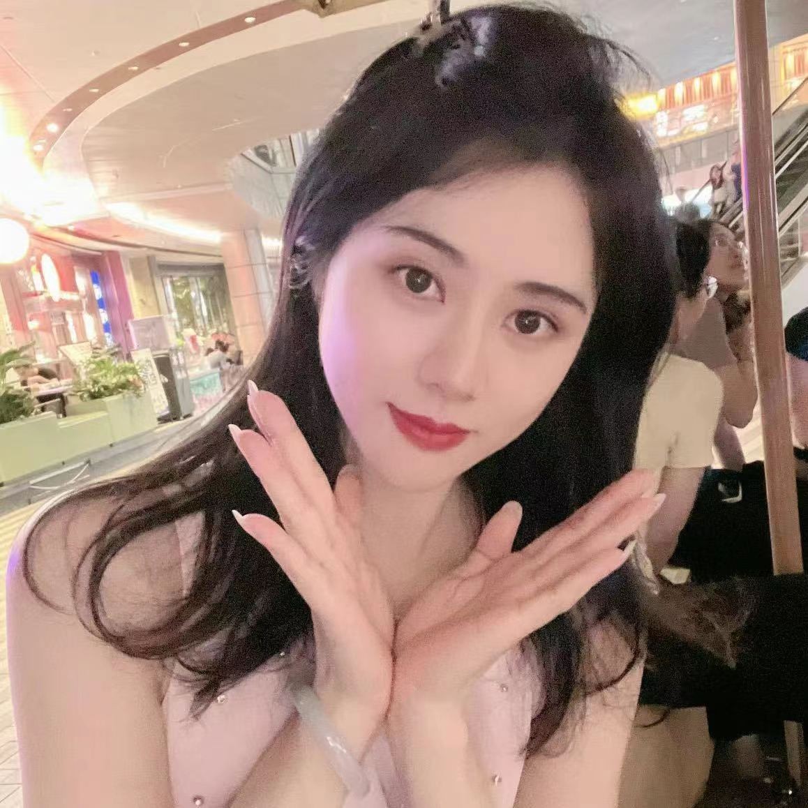 高端伴游隐形消费：上海私人游艇伴游需另付30%服务费，青岛海鲜代购伴游藏猫腻
